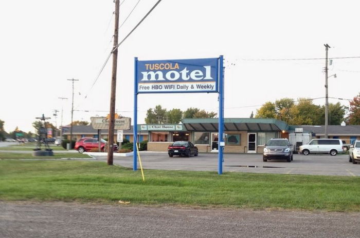 Tuscola Motel - Web Listing (newer photo)